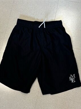 BOYS LEM medium swim trunks (no tag)
